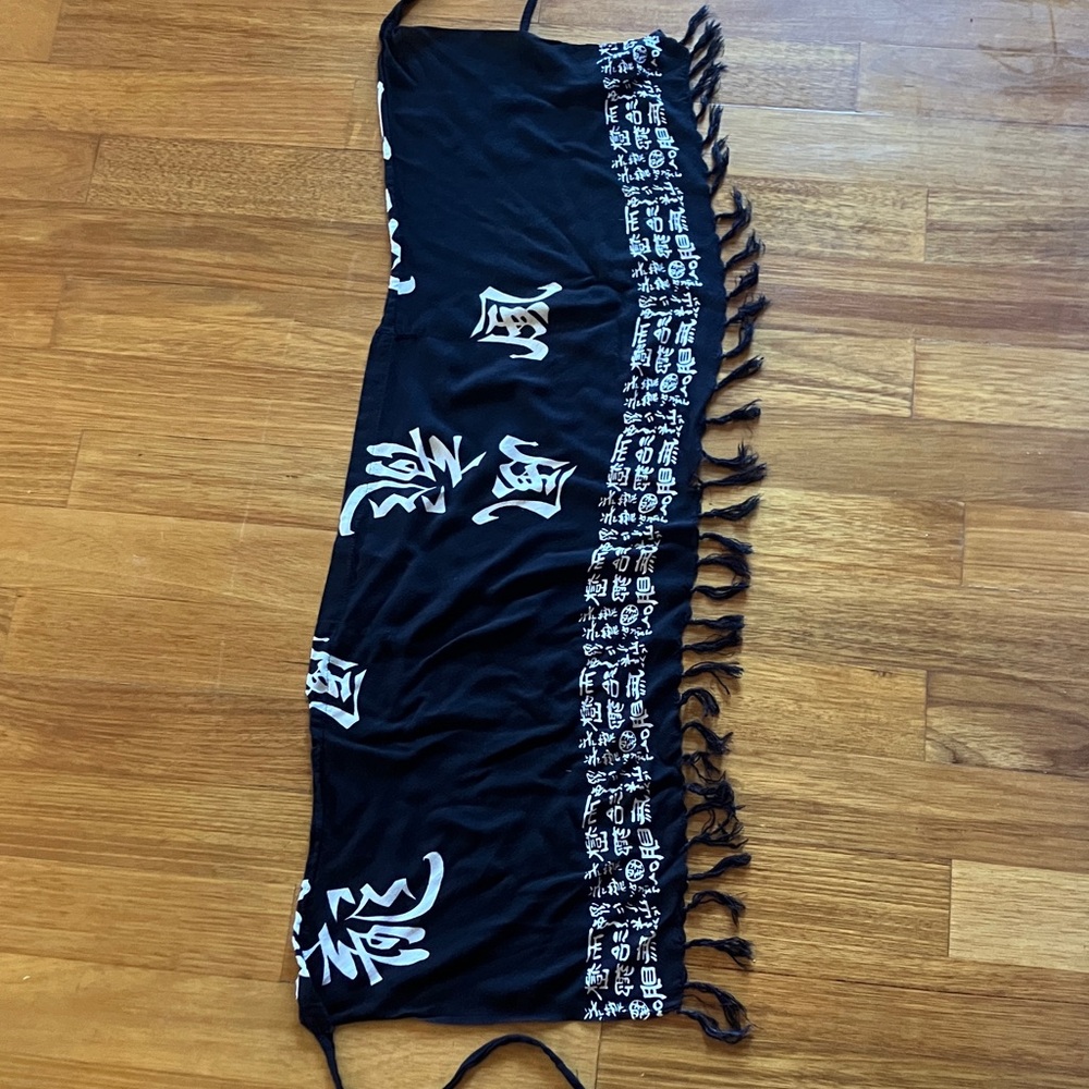 Black and White batik Swim Cover-Up